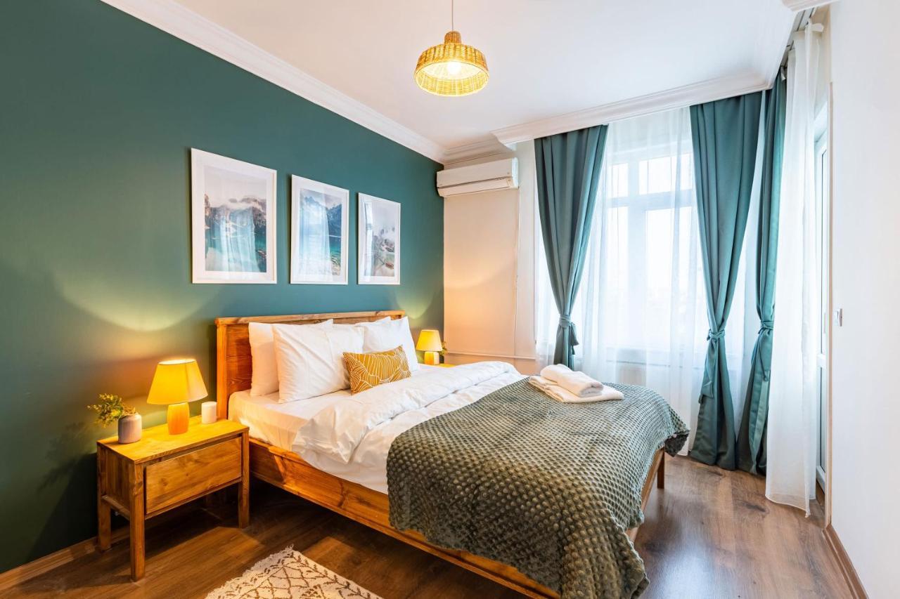 Apartament Flat With Excellent Location In Tesvikiye, Sisli Stambuł Zewnętrze zdjęcie